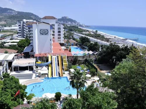 First Class Hotel