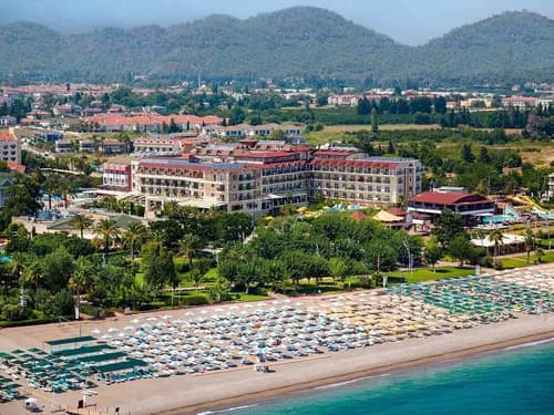 L'Oceanica Beach Resort Hotel